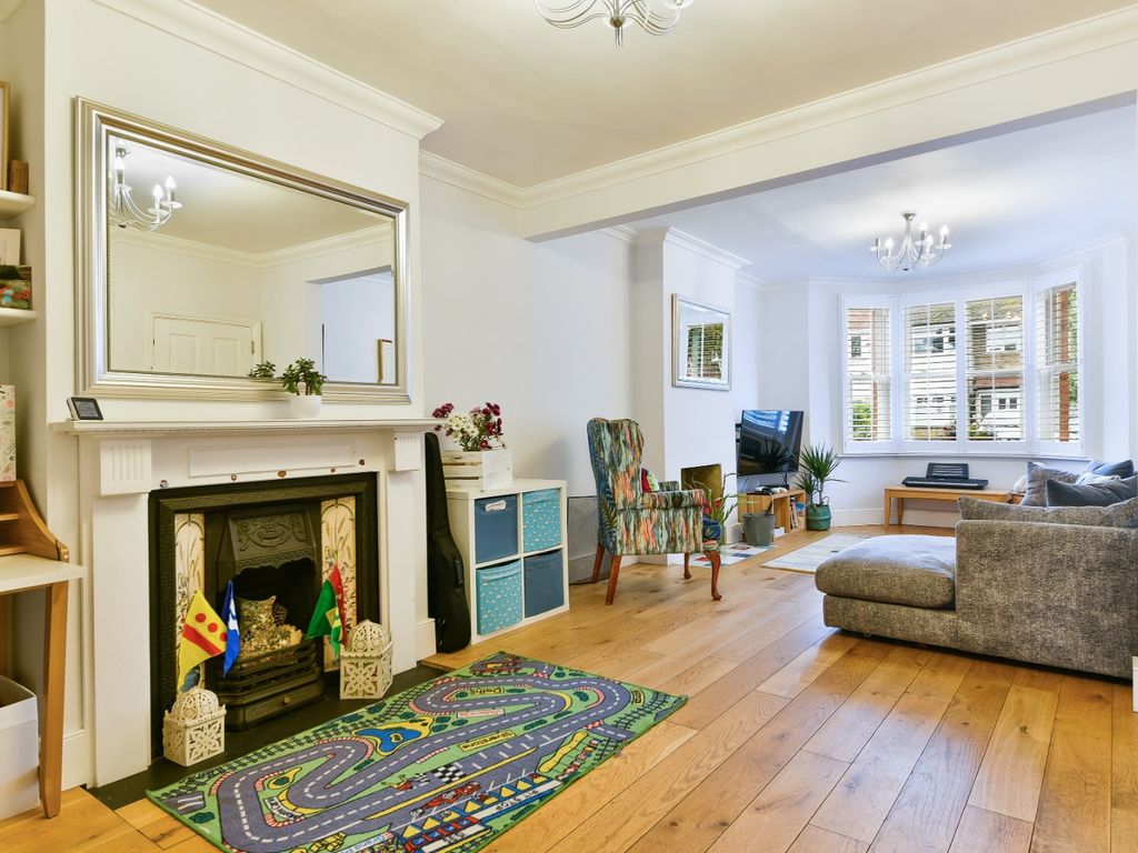 Park Road, Ashford, Surrey TW15  