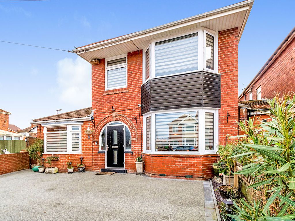 5 bed detached house for sale in King Avenue, Southampton