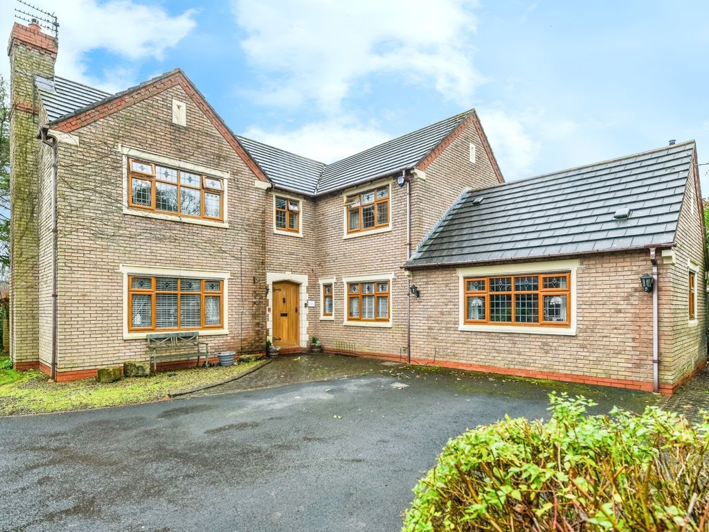 5 bed detached house for sale in Chilton Mews, Liverpool L31, £675,000