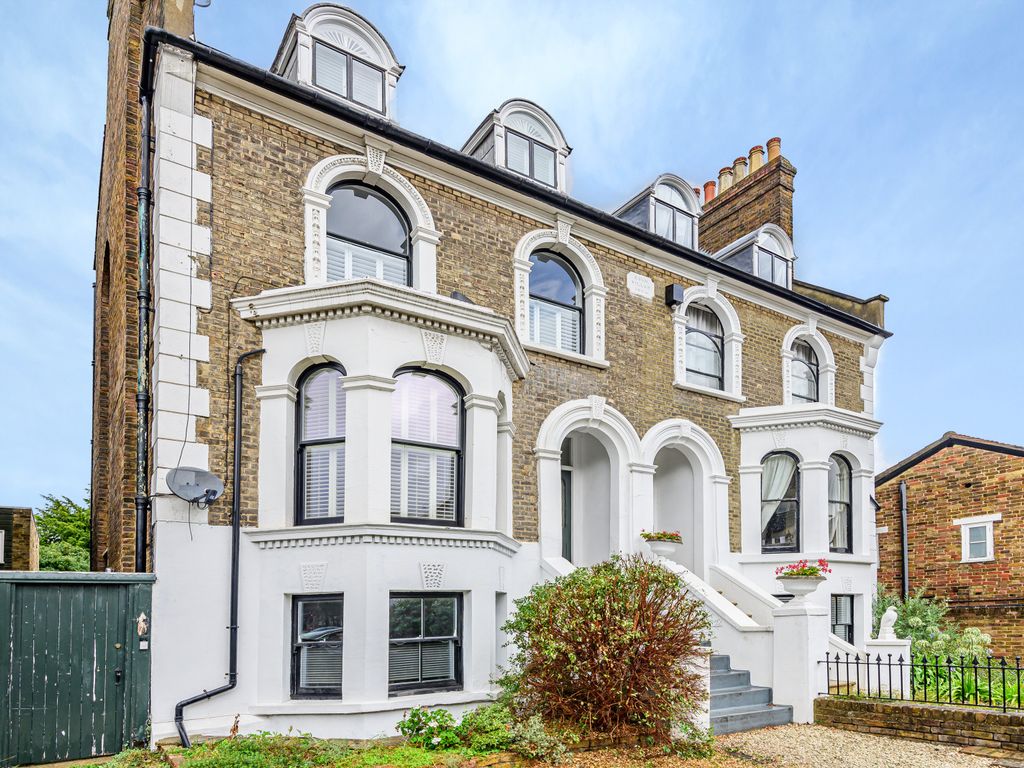 2 bed flat for sale in High Street, Teddington TW11 Zoopla