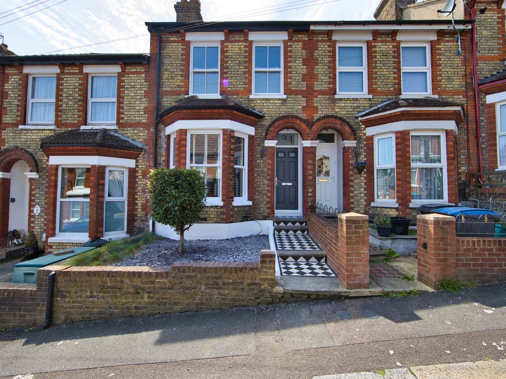 3 bed terraced house for sale in Lascelles Road, Dover CT17 Zoopla