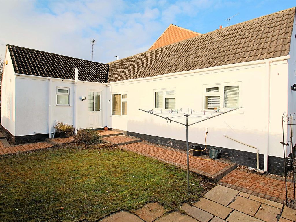 2 bed detached bungalow for sale in Lena Drive, Off Markfield Road