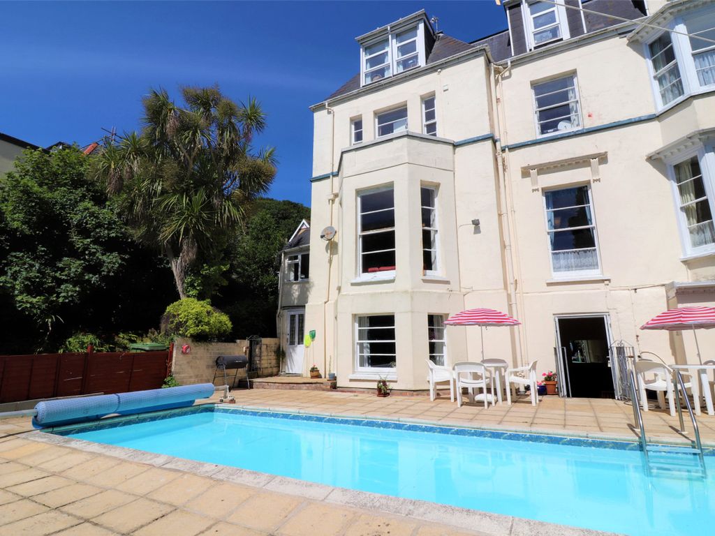 9 bed semidetached house for sale in Torrs Park, Devon