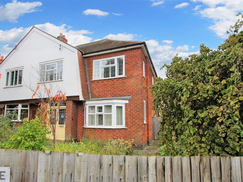 Chapel Lane Knighton Leicester LE2  