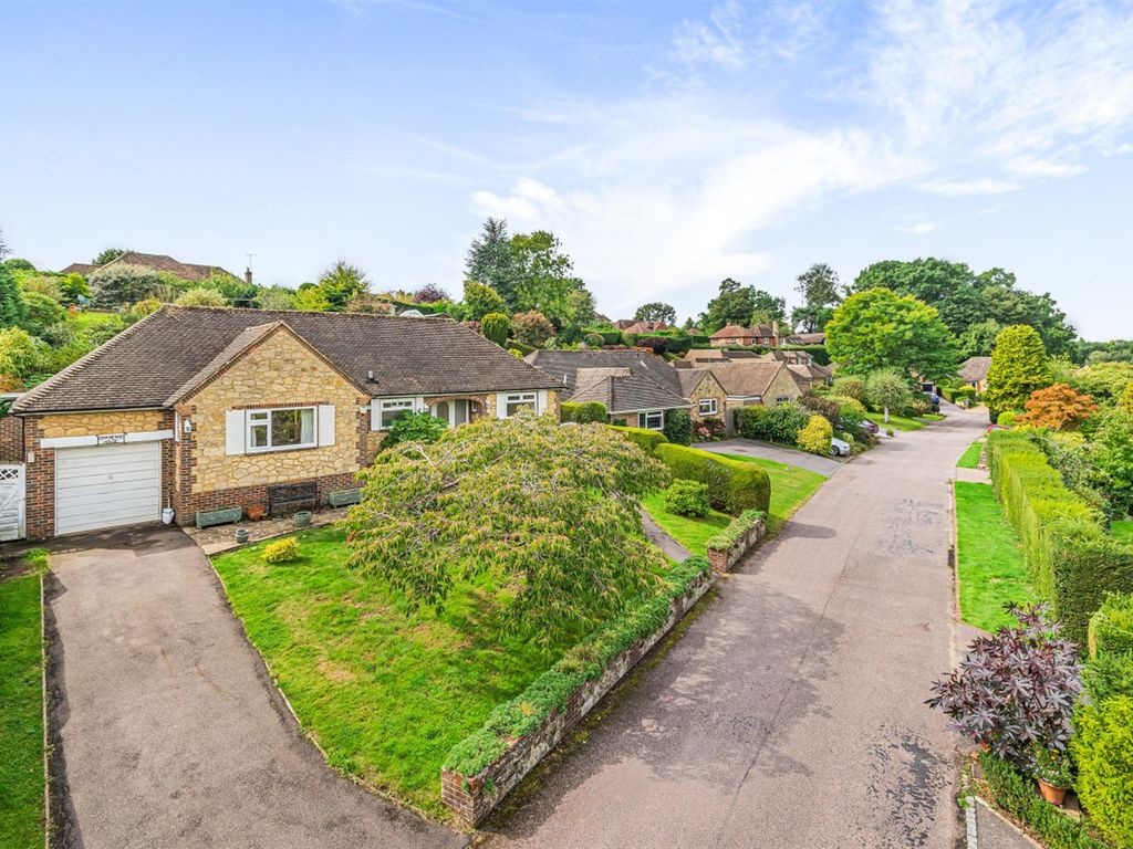 3 bed detached bungalow for sale in Finches Lane, West Chiltington RH20