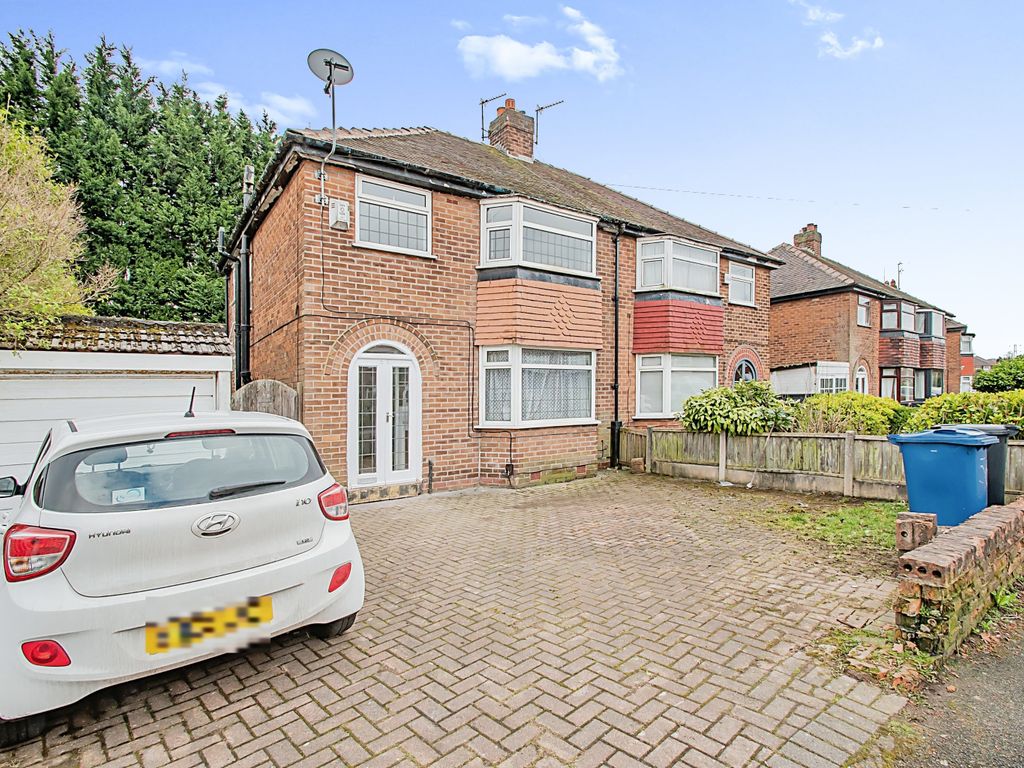 3 bed semidetached house for sale in Oak Lane, Manchester M45 Zoopla