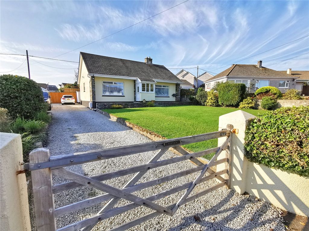 3 bed bungalow for sale in Boscoppa Road, St. Austell PL25 Zoopla
