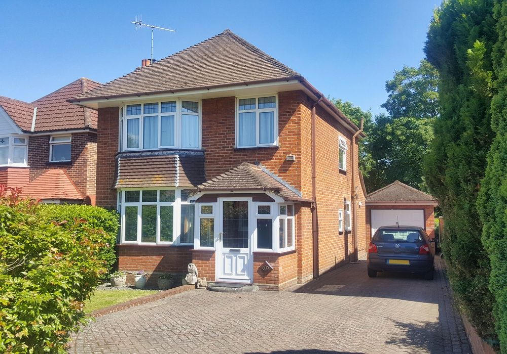 3 bed detached house for sale in Kinross Road, Rushington, Totton SO40