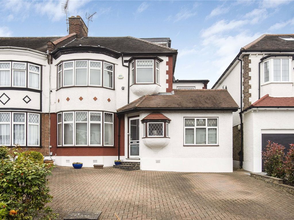 Minchenden Crescent, London N14  