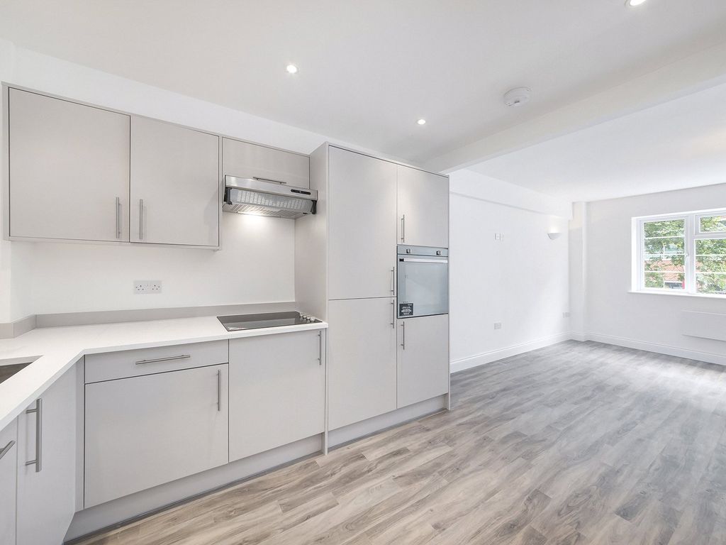 Studio to rent in Charing Cross Road, Covent Garden WC2H Zoopla