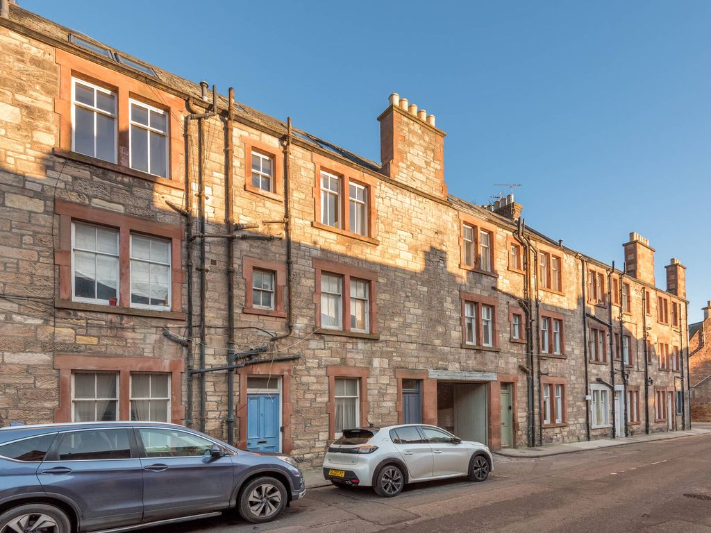 2 bed flat for sale in 13G Melbourne Place, North Berwick EH39, £275,000 Zoopla