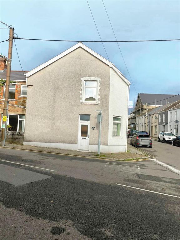 4 bed end terrace house for sale in St. Michaels Road, Maesteg CF34