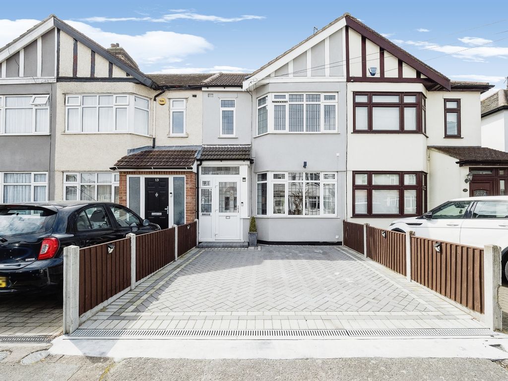 3 bed terraced house for sale in Cherry Tree Close, Rainham RM13 Zoopla