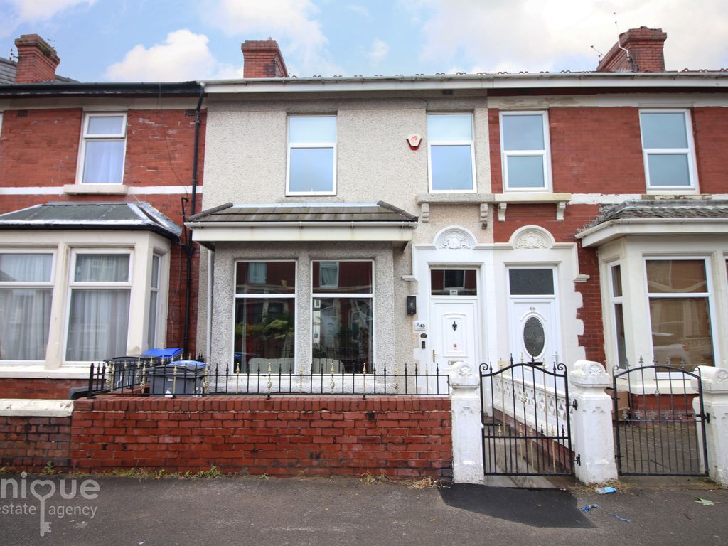 4 bed terraced house for sale in St. Heliers Road, Blackpool FY1, £