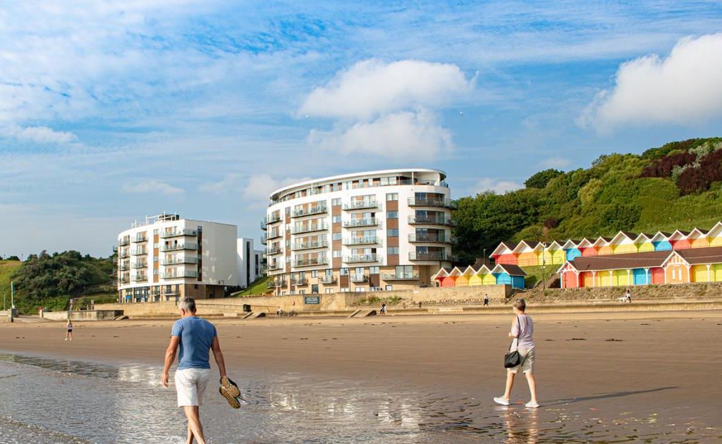 3 bed flat for sale in Peasholm Gap, Scarborough YO12, £300,000 Zoopla