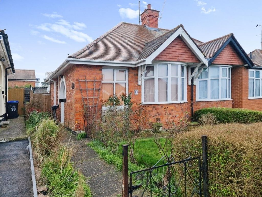 2 bed semidetached bungalow for sale in Ennerdale Road, Northampton