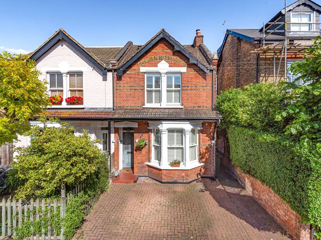 4 bed semidetached house for sale in Birkbeck Road, Sidcup DA14 Zoopla