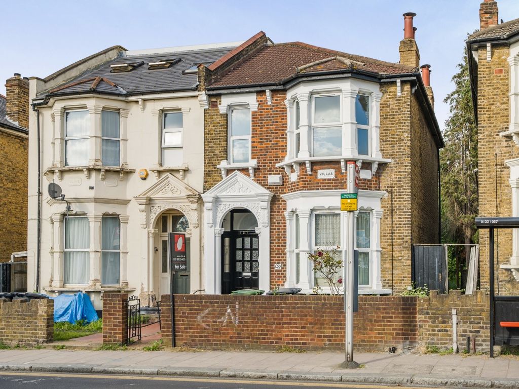 4 bed semidetached house for sale in Hither Green Lane, London SE13