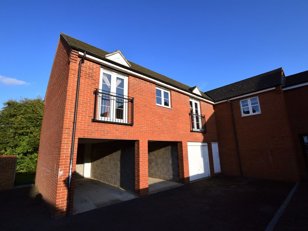 2 bed to rent in Tunbridge Way, Singleton, Ashford TN23, £1,000 pcm Zoopla