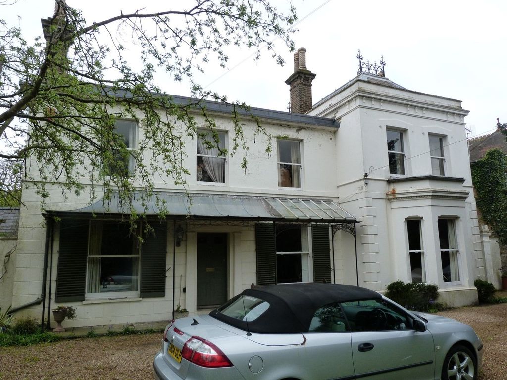 4 bed detached house for sale in Bairds Hill, Broadstairs CT10, £