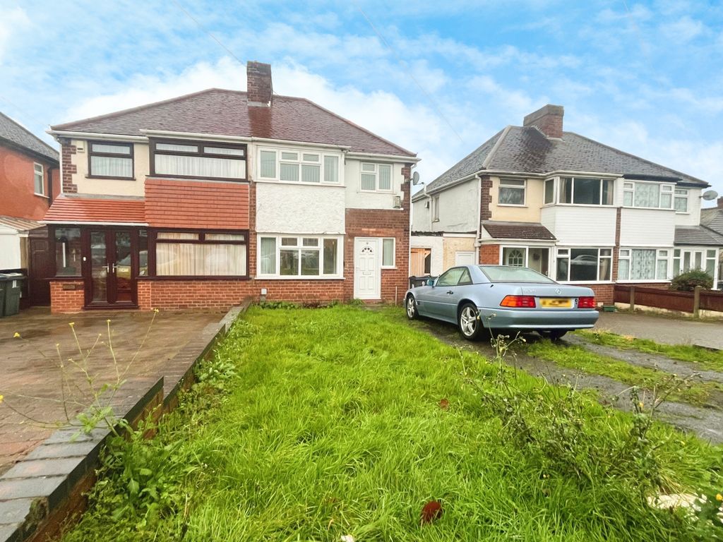 3 bed semidetached house for sale in Heston Avenue, Great Barr