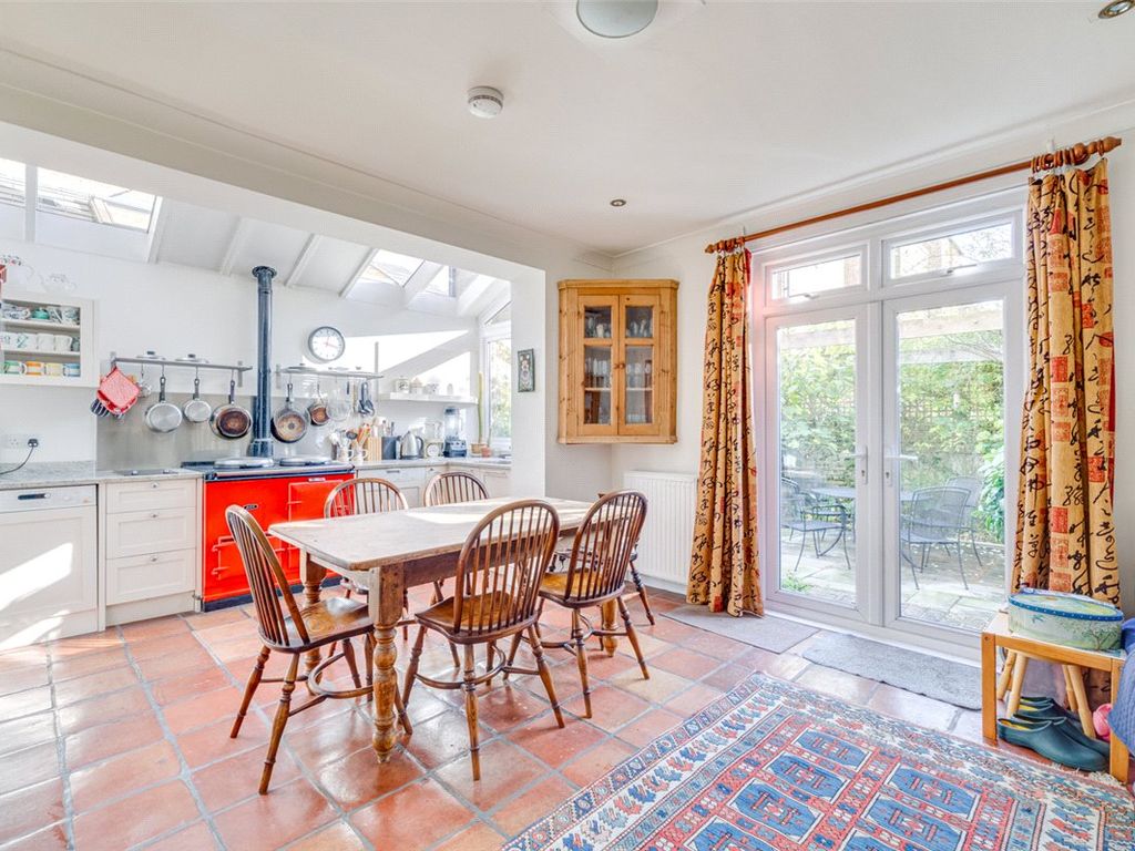 4 bed terraced house for sale in Avenue, London SW6, £
