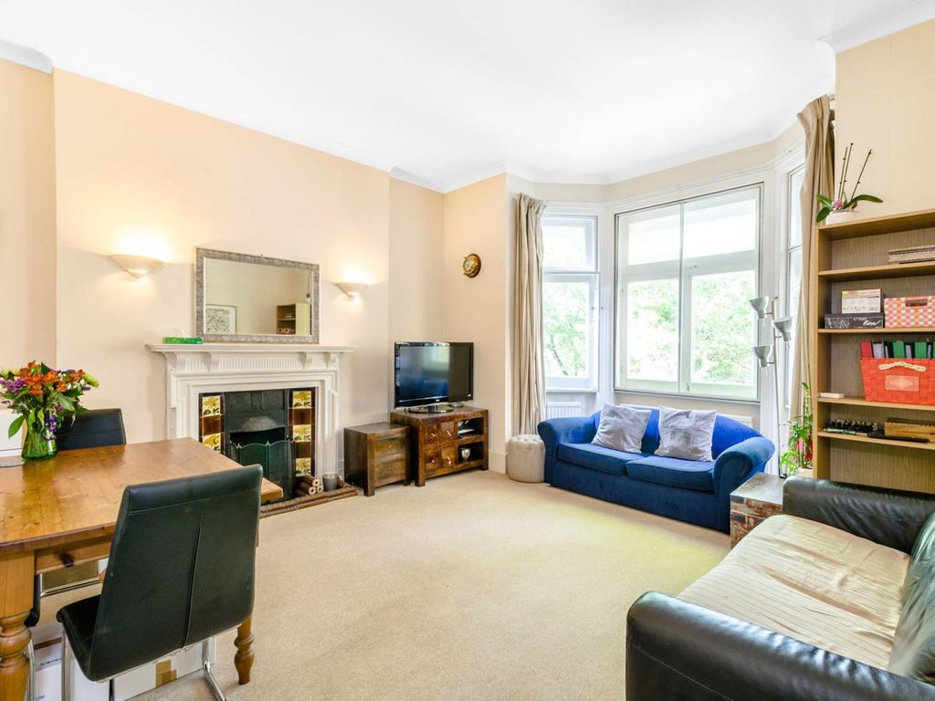2 bed flat to rent in Fitzjohns Avenue, Hampstead, London NW3 Zoopla