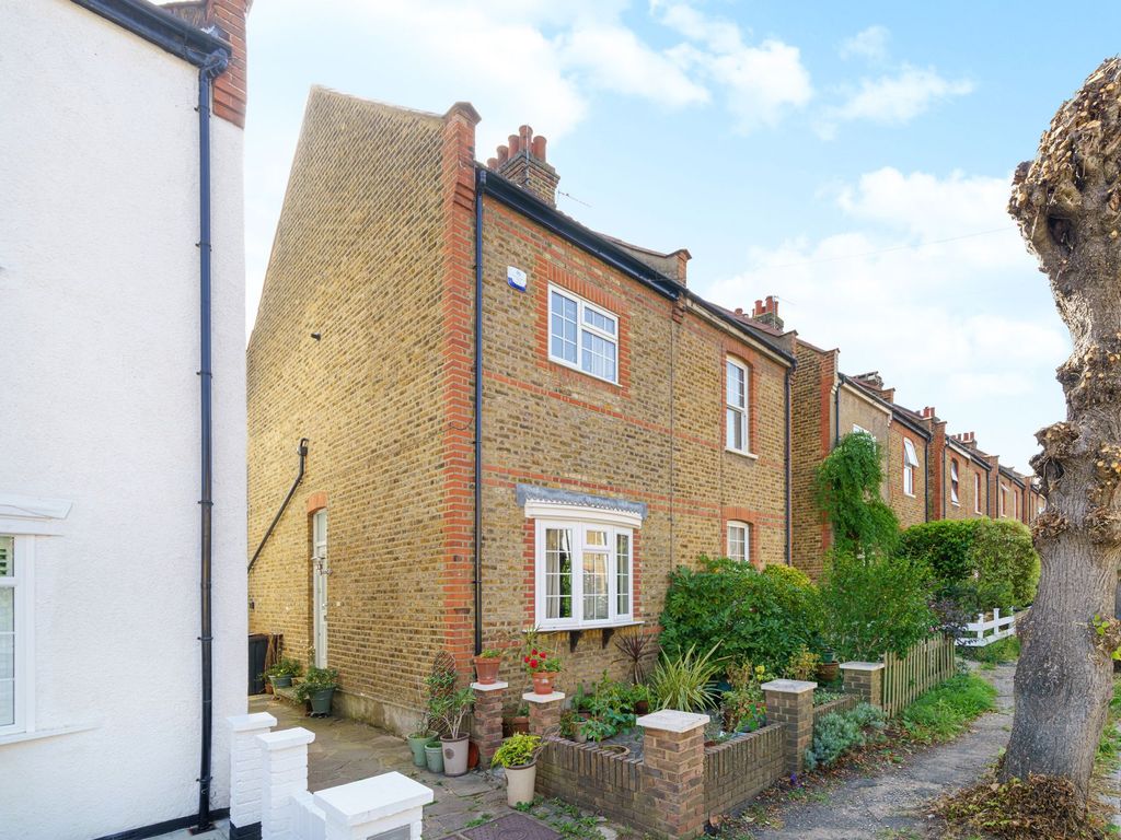 2 bed semidetached house for sale in Blandford Avenue, Beckenham BR3