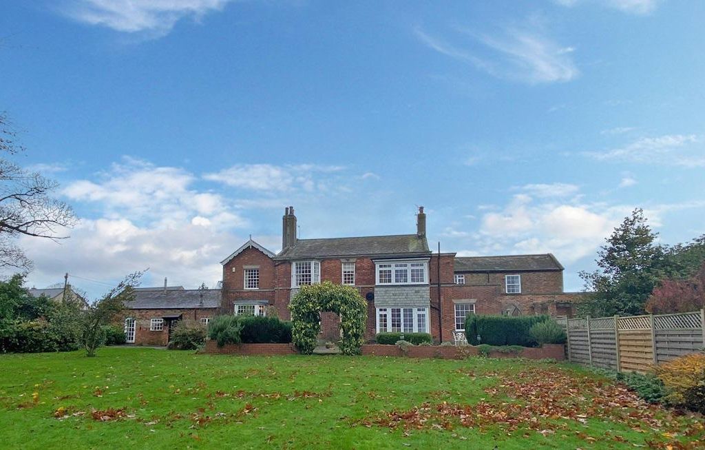 6 bed property for sale in Thornton, Harrogate HG3, £1,100,000