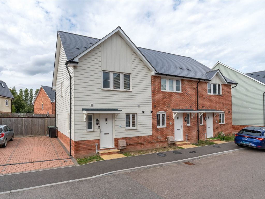 2 bed end terrace house for sale in Hengist Drive, Aylesford, Maidstone ME20, £350,000 Zoopla