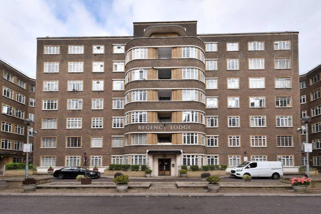 5 bed flat to rent in Regency Lodge, Adelaide Road, London NW3, £4,983