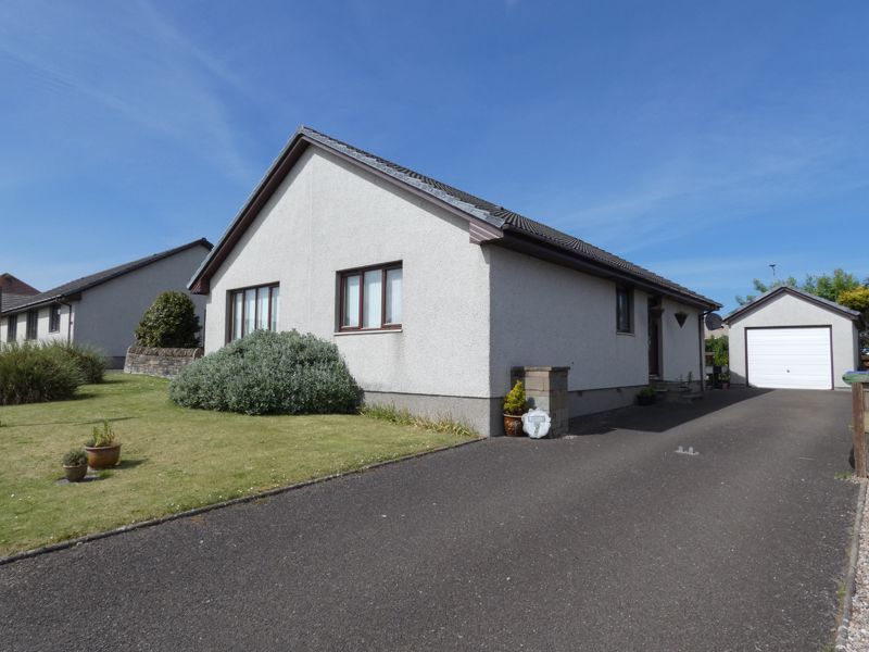 3 bed detached bungalow for sale in Ola Drive, Scrabster, Thurso KW14