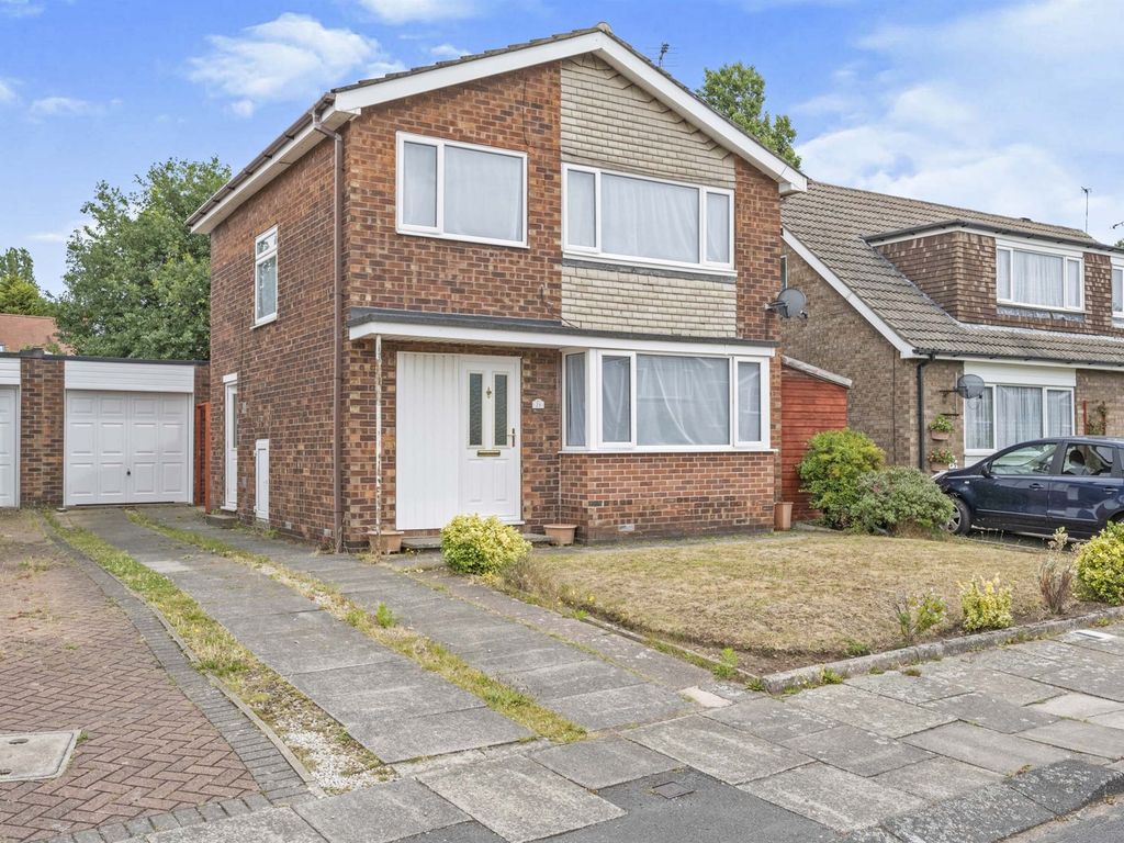 3 Bed Detached House For Sale In Longfield Drive Bessacarr Doncaster 