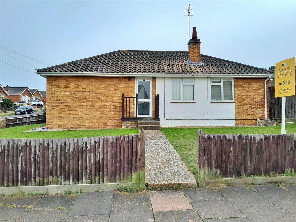 3 bed bungalow for sale in Eridge Road, Eastbourne BN21 Zoopla