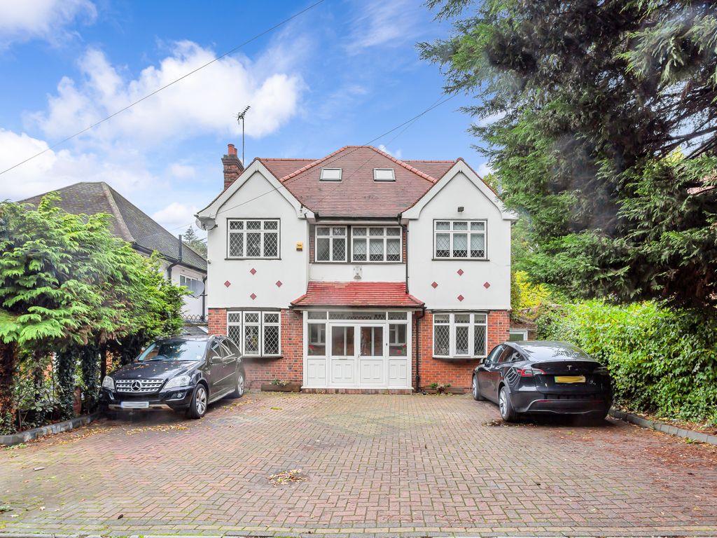 6 bed detached house for sale in Uxbridge Road, Harrow HA3, £1,500,000
