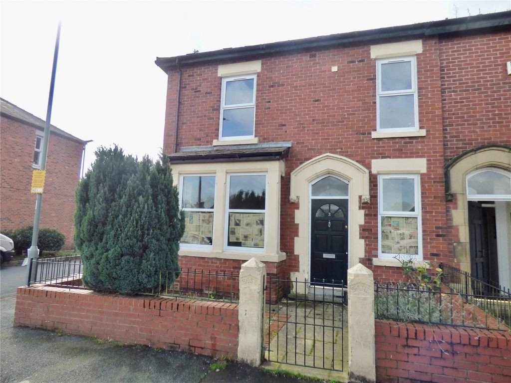 2 bed end terrace house for sale in Riverside Road, Penwortham, Preston
