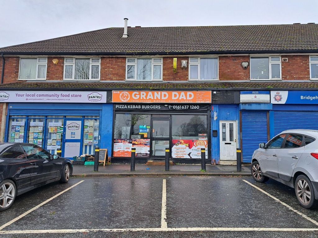 Restaurant/cafe to let in Cuddington Crescent, Edgeley, Stockport SK3