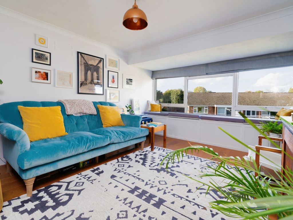 Vandyke Close, Putney SW15  