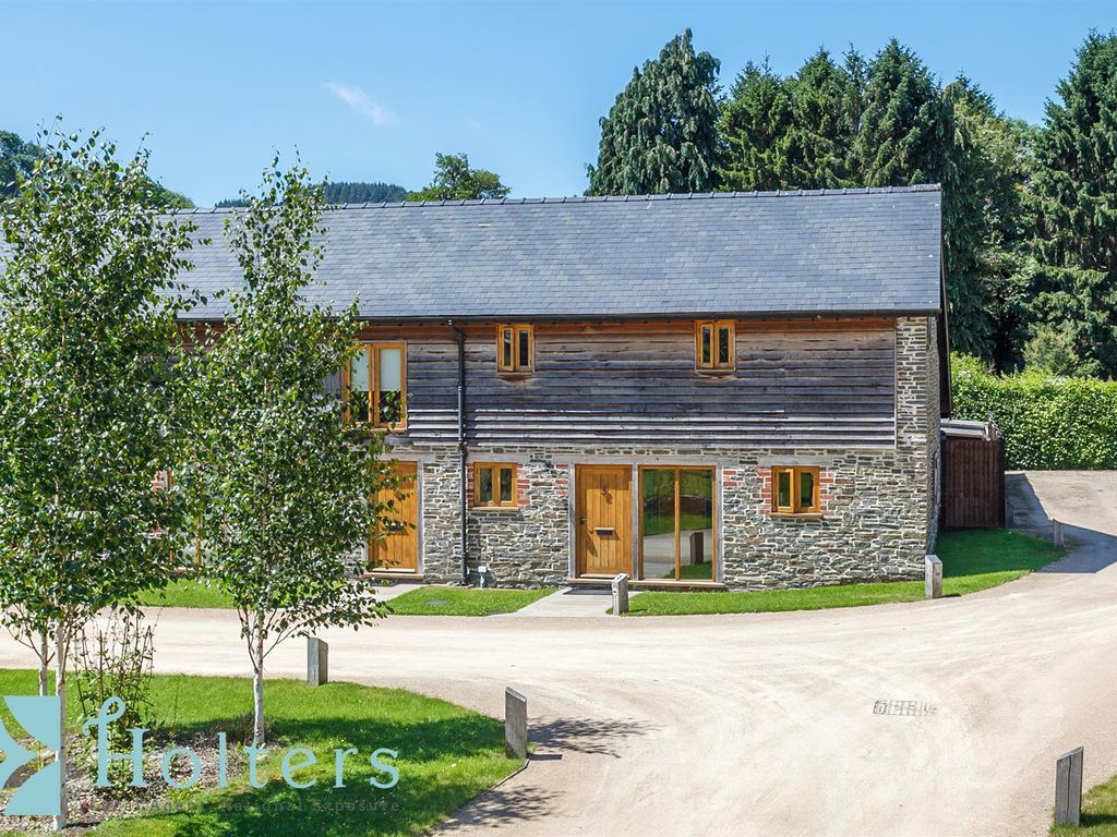 3 bed barn conversion for sale in Court House Barns, Cascob, Presteigne