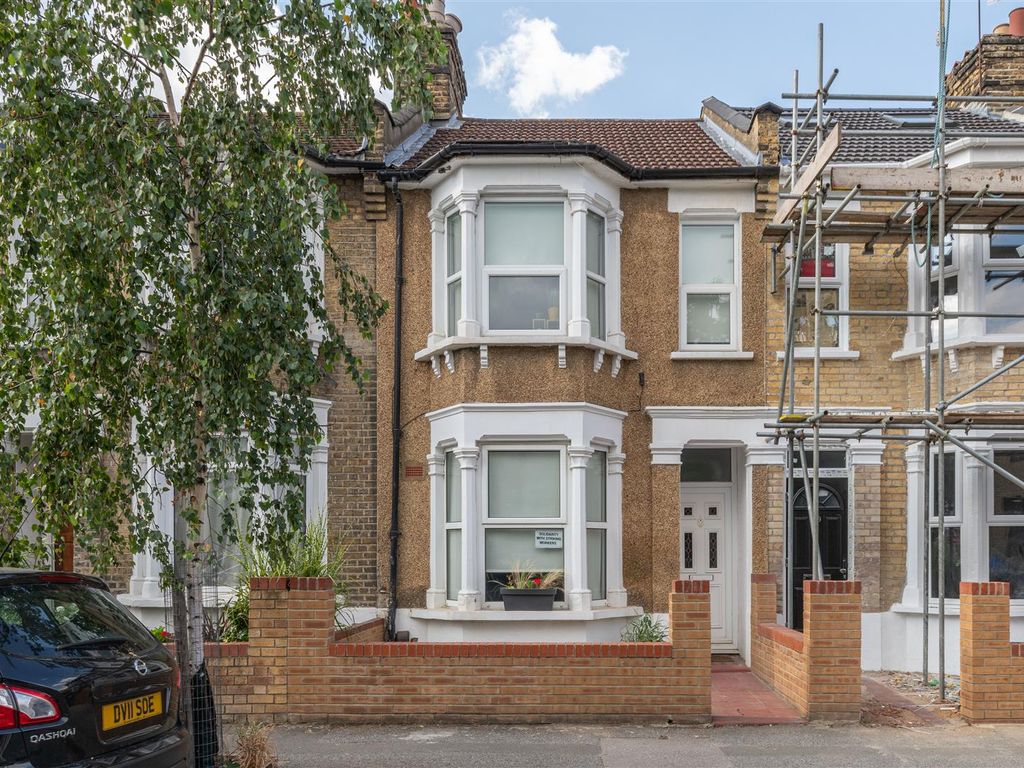 3 bed terraced house for sale in St. Mary's Road, London E10, £625,000