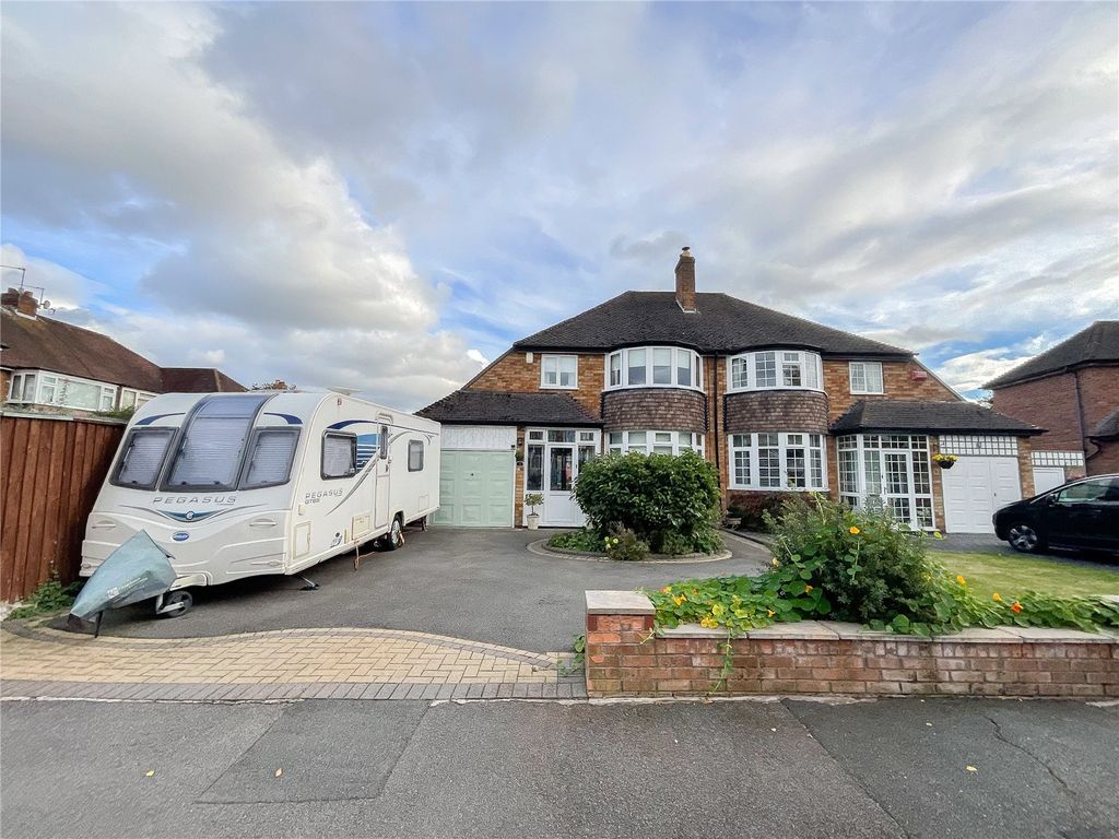 3 bed semidetached house for sale in Dalkeith Road, Sutton Coldfield