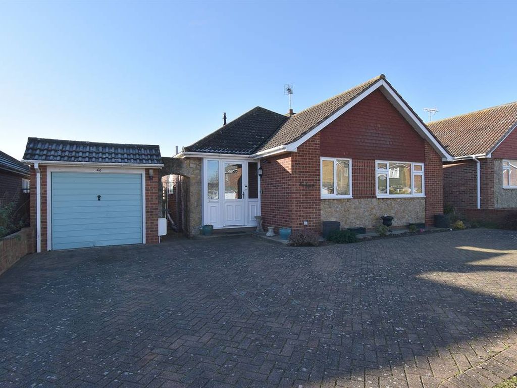 3 bed detached bungalow for sale in Summerfield Avenue, Whitstable CT5