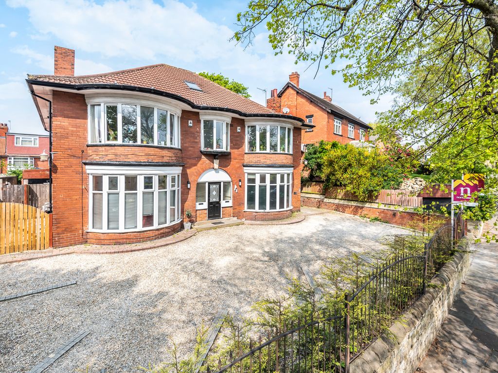 2 bed flat to rent in Newton Hill Court, Chapeltown Road, Chapel