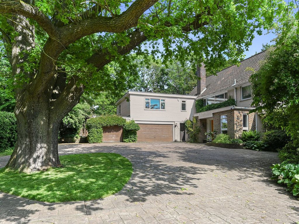 5 bed detached house for sale in Pennys Lane, Margaretting, Ingatestone, Essex CM4, £1,250,000