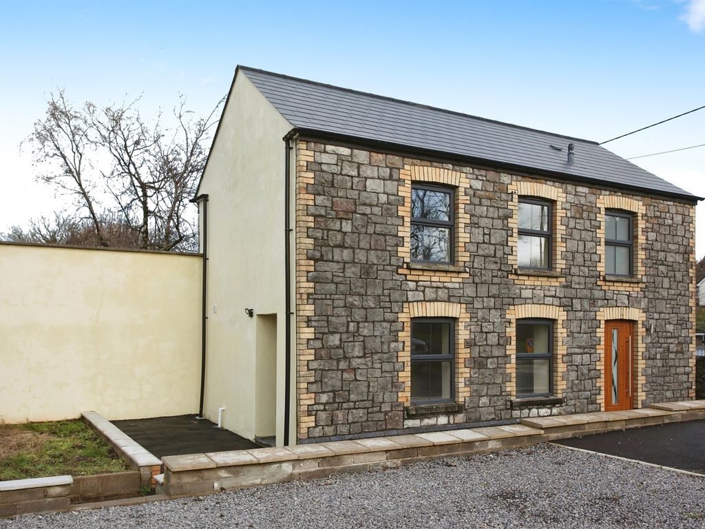 2 bed detached house for sale in Addison Avenue, Llanharry, Pontyclun