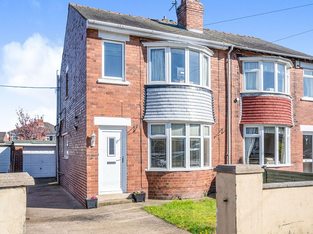 3 bed semidetached house for sale in Wensleydale Road, Scawsby