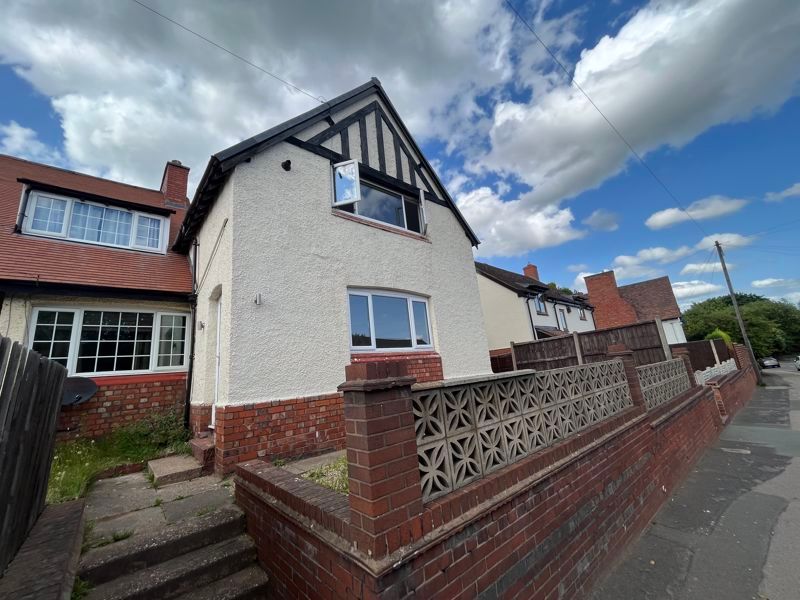 3 bed terraced house for sale in Castle Street, Hadley, Telford TF1, £