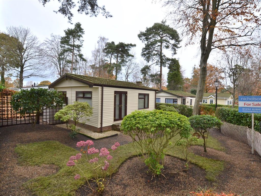 1 bed mobile/park home for sale in Woodland Rise, Grange Estate, Church