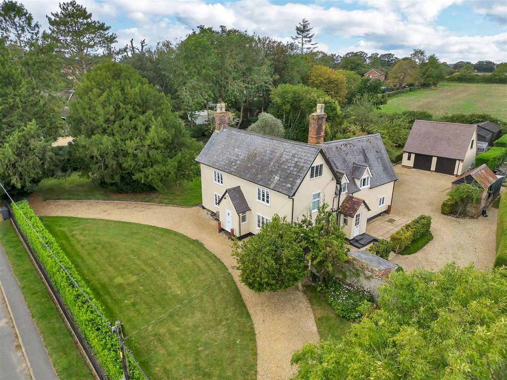 4 bed detached house for sale in Church Road, Chevington, Bury St