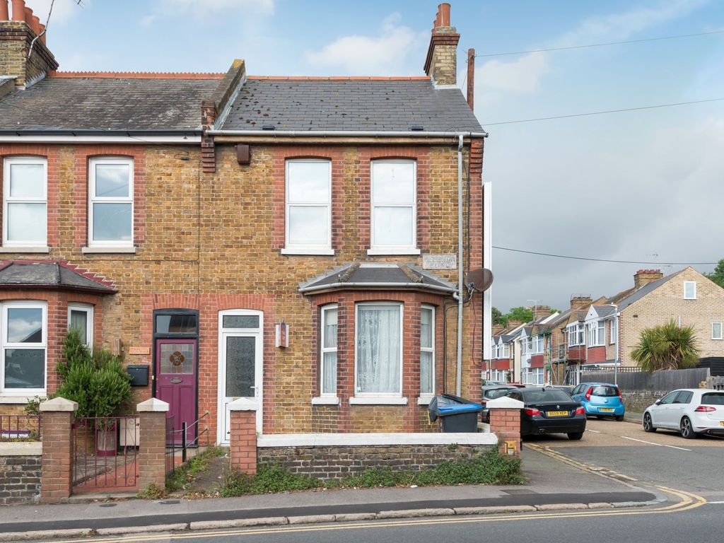 3 bed end terrace house for sale in Hereson Road, Ramsgate CT11, £